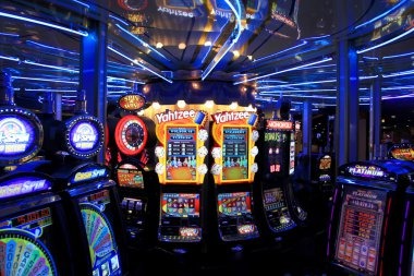 Microgaming slot game interface on indotogelnet platform